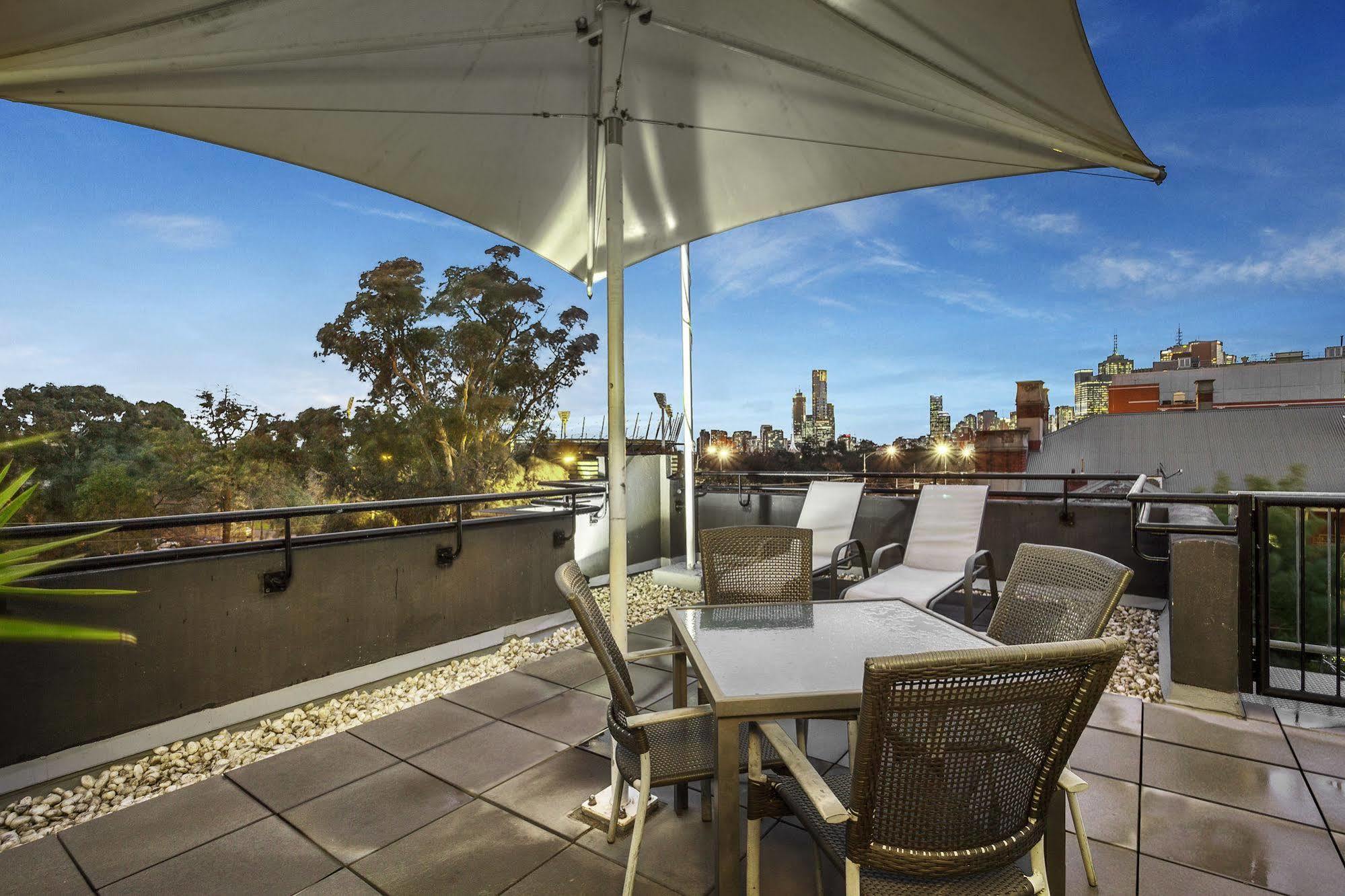 Aparthotel Quest East Ville de Melbourne Extérieur photo